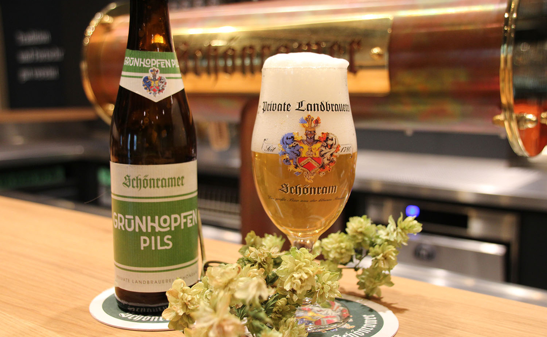 Gruenhopfen Pils 1500x1000